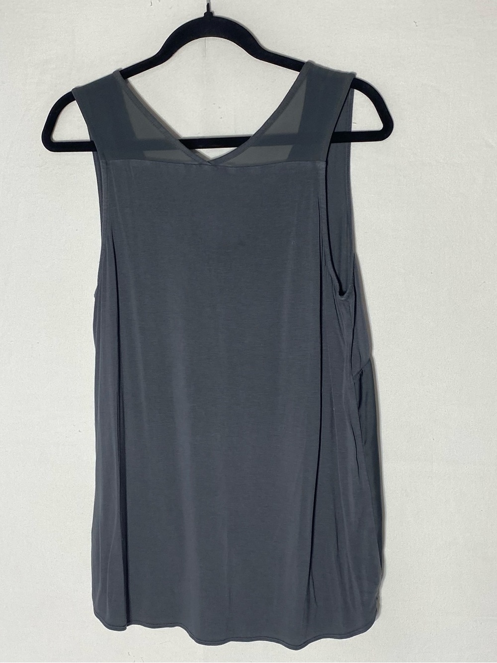 Ricki's Dark Grey Flowy Tank Top with Bottom Tie Accent M - Picture 14 of 15